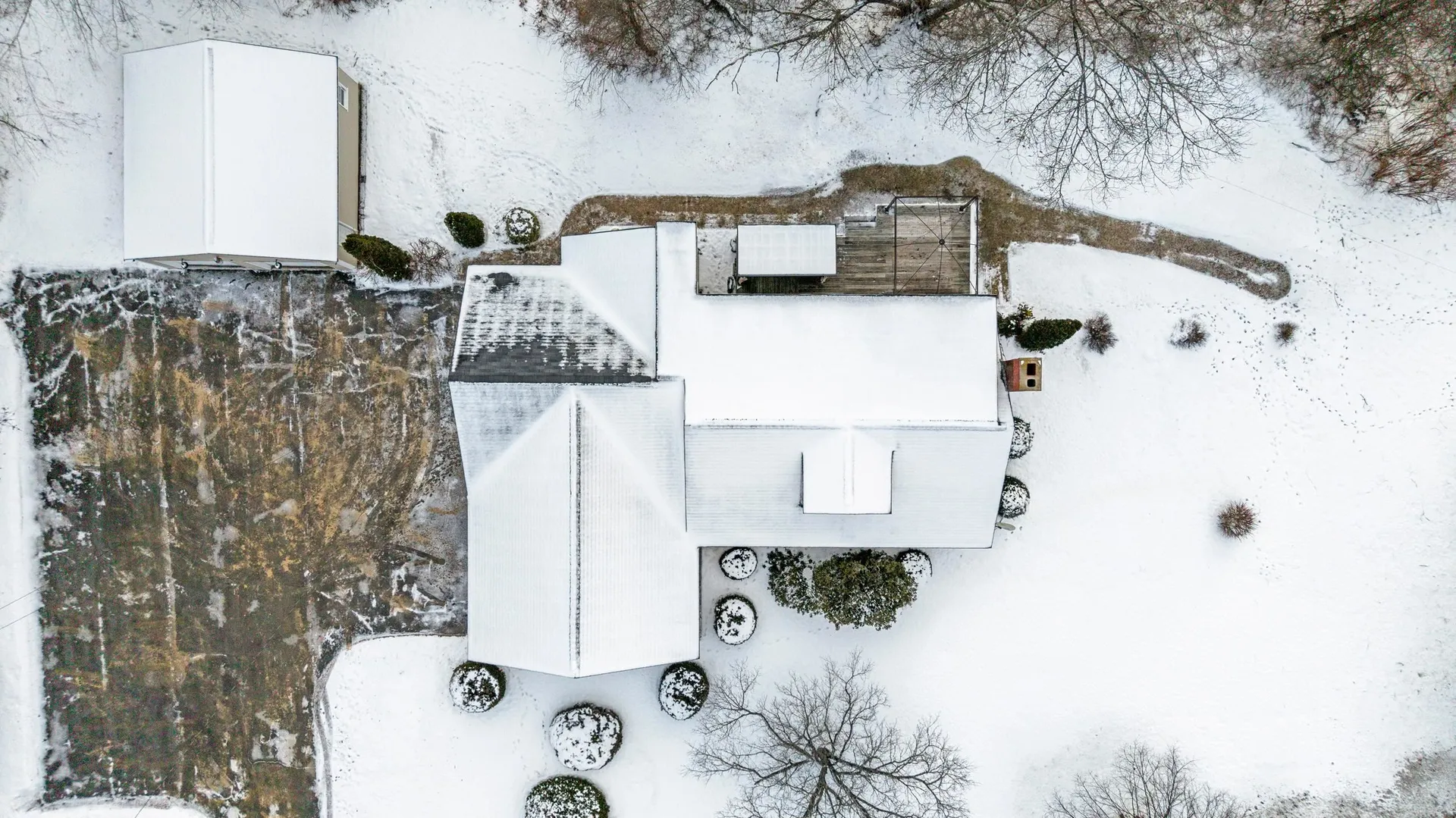 212 West Main Street Hillsborough NH 03244