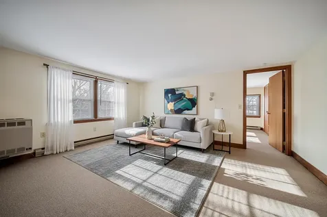 212 West Main Street Hillsborough NH 03244