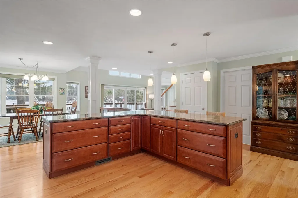 214 Krainewood Drive Moultonborough NH 03254