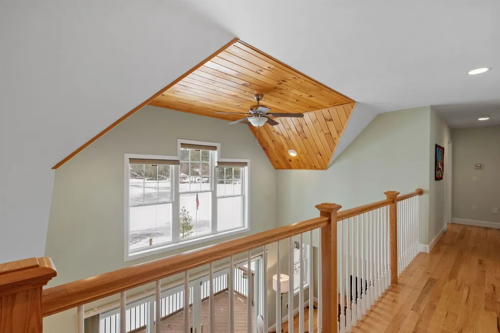 214 Krainewood Drive Moultonborough NH 03254