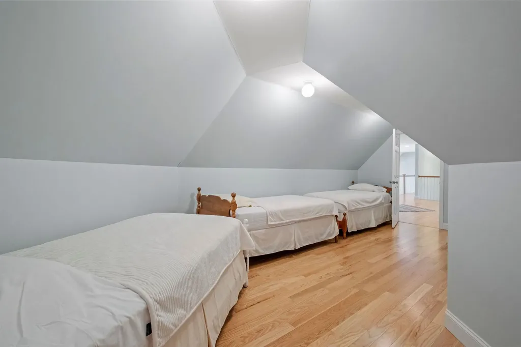 214 Krainewood Drive Moultonborough NH 03254