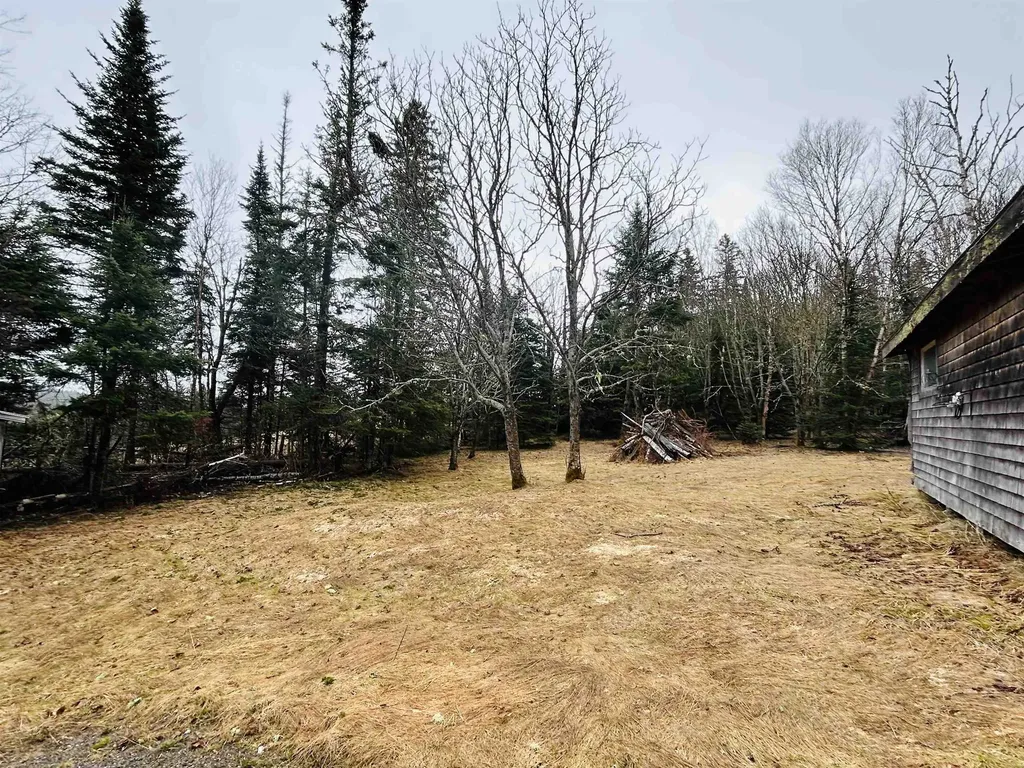 242 Noyes Road Stewartstown NH 03576