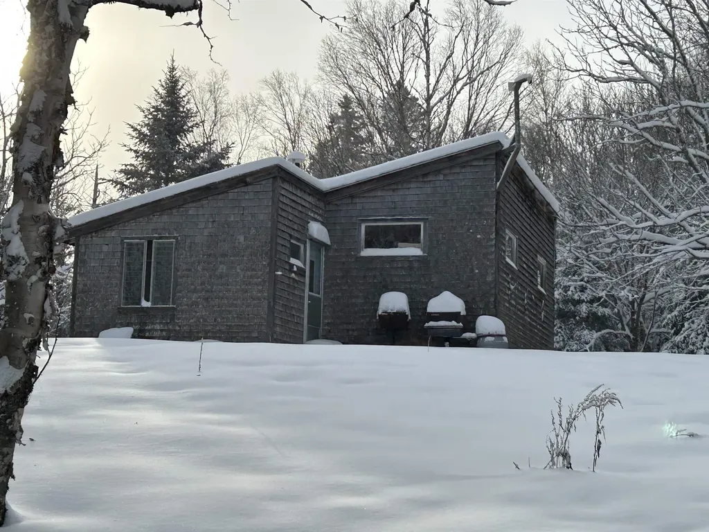 242 Noyes Road Stewartstown NH 03576