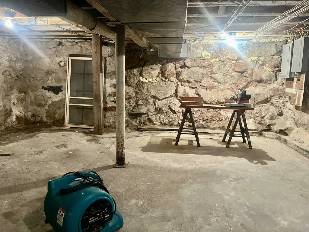 263 School Street Berlin NH 03570