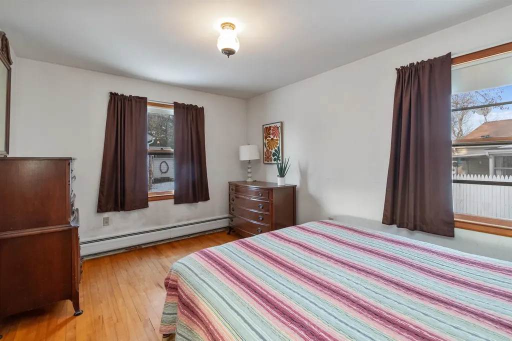 44 Edgemoor Drive Burlington VT 05408