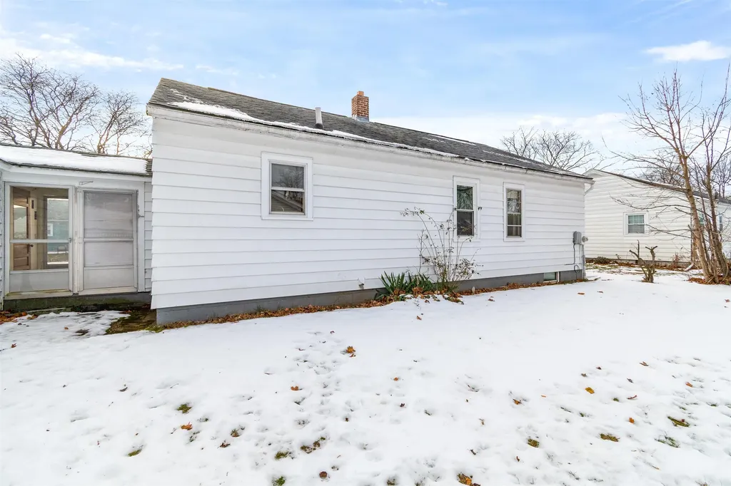 44 Edgemoor Drive Burlington VT 05408