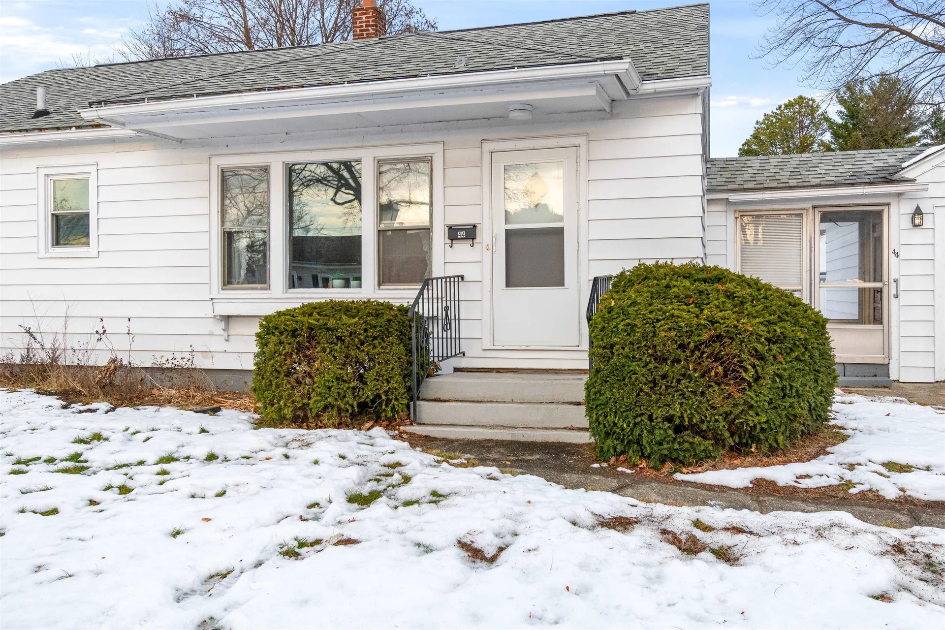 44 Edgemoor Drive Burlington VT 05408