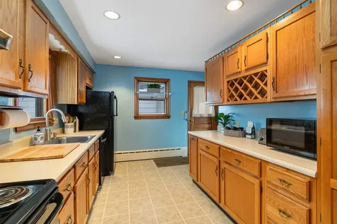 44 Edgemoor Drive Burlington VT 05408