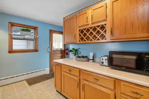 44 Edgemoor Drive Burlington VT 05408