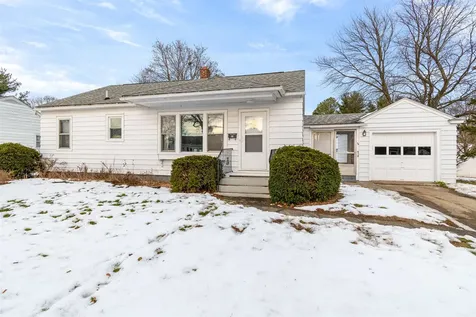 44 Edgemoor Drive Burlington VT 05408