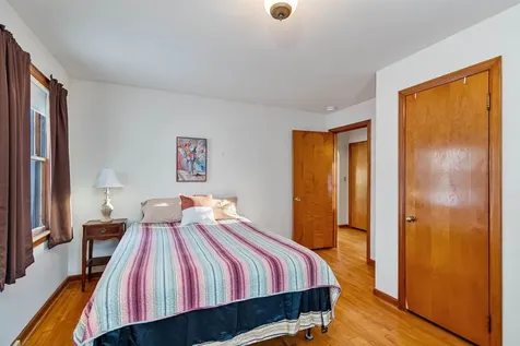 44 Edgemoor Drive Burlington VT 05408