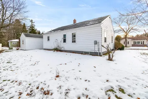 44 Edgemoor Drive Burlington VT 05408