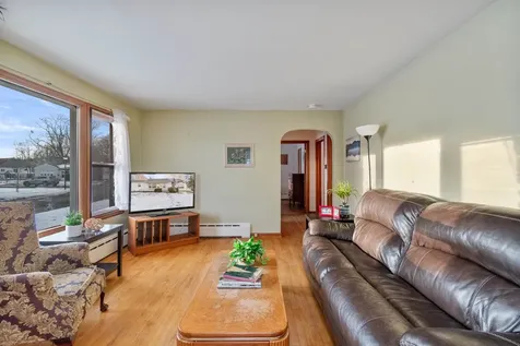 44 Edgemoor Drive Burlington VT 05408