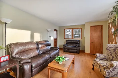 44 Edgemoor Drive Burlington VT 05408