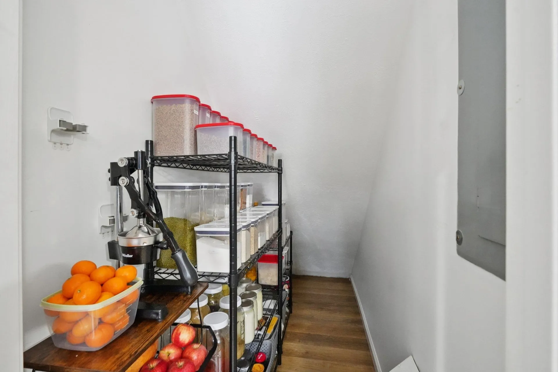 16 Cadogan Way Nashua NH 03062