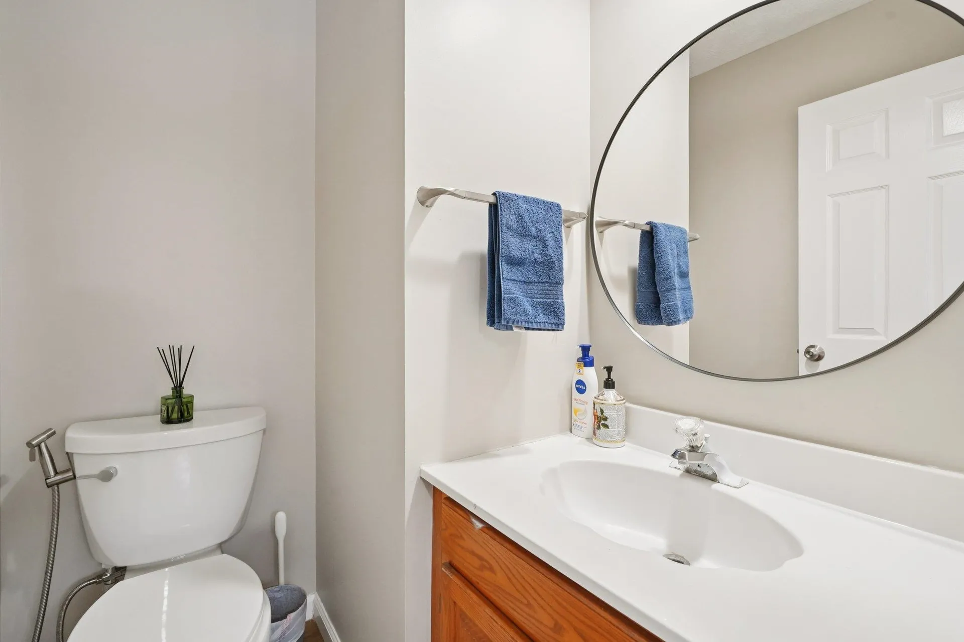 16 Cadogan Way Nashua NH 03062