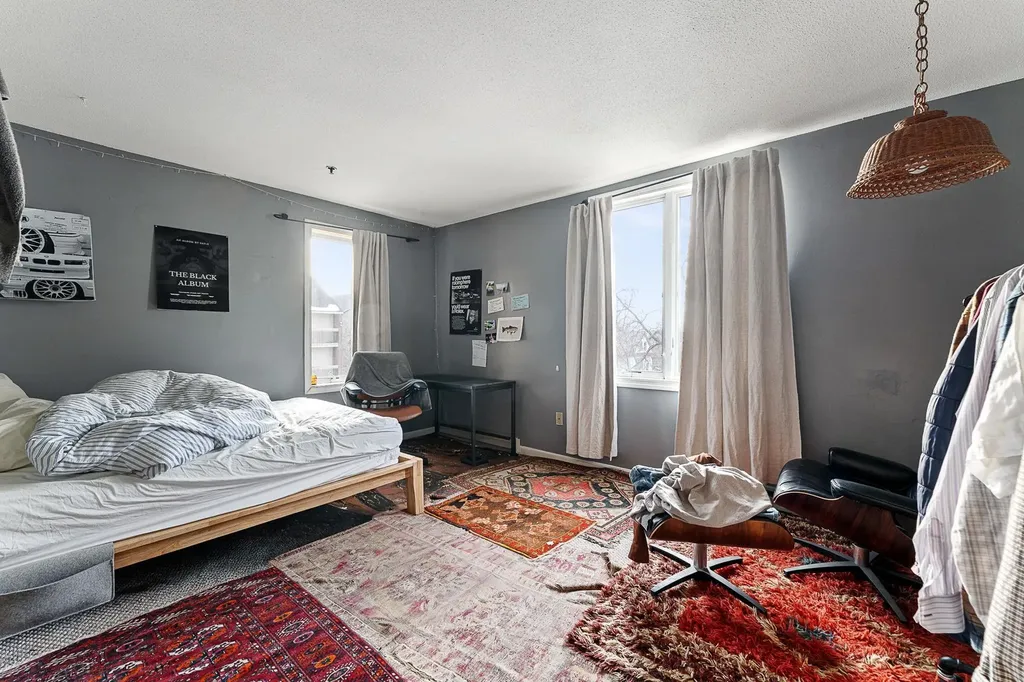 349 Pearl Street Burlington VT 05401