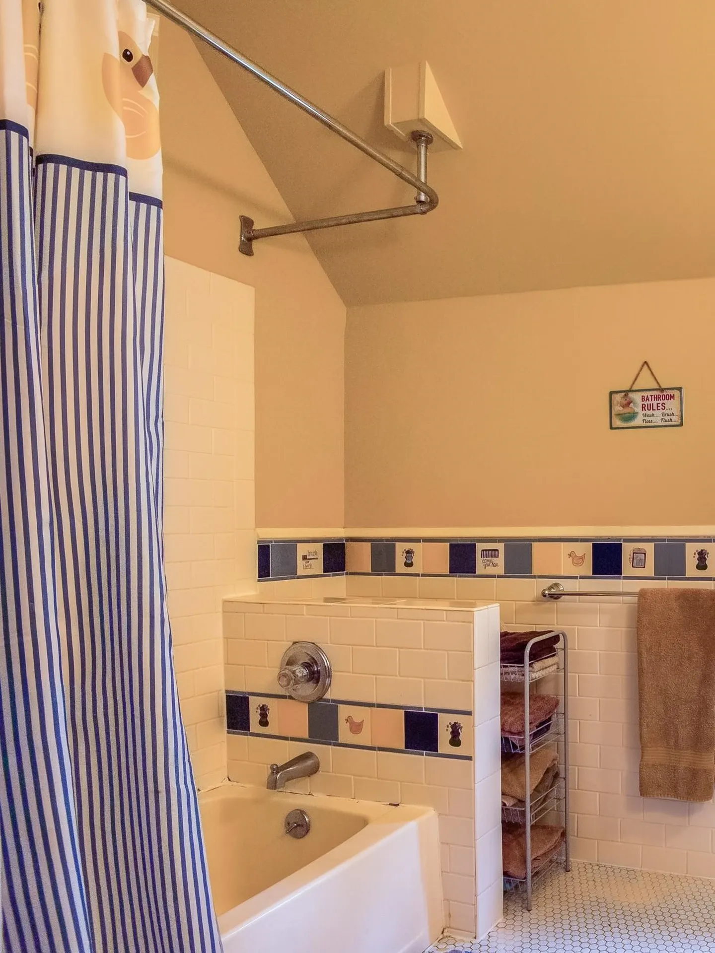 49 Neighbors Row Conway NH 03860