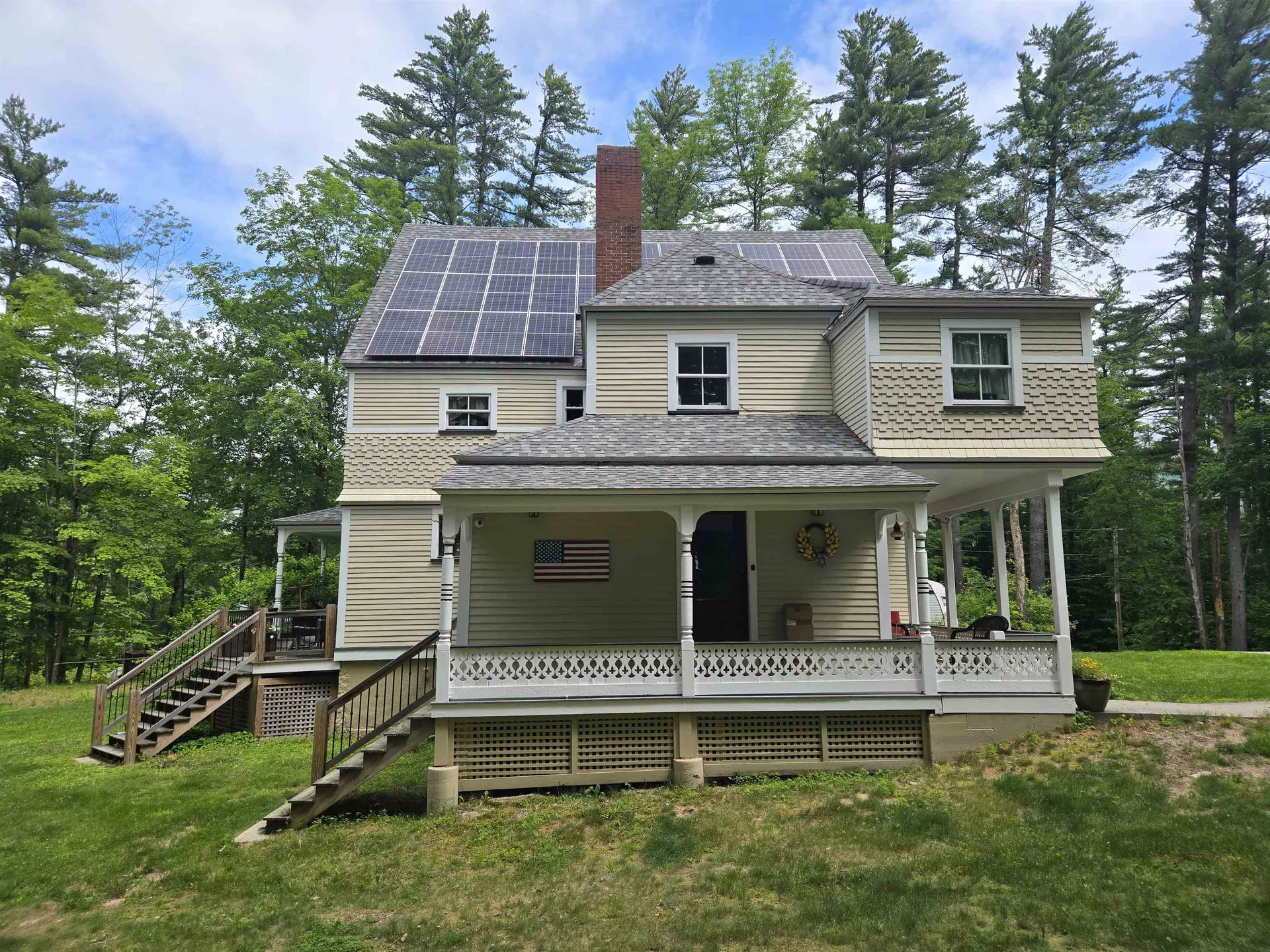 49 Neighbors Row Conway NH 03860