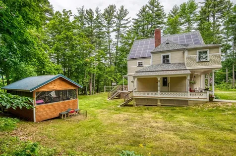 49 Neighbors Row Conway NH 03860