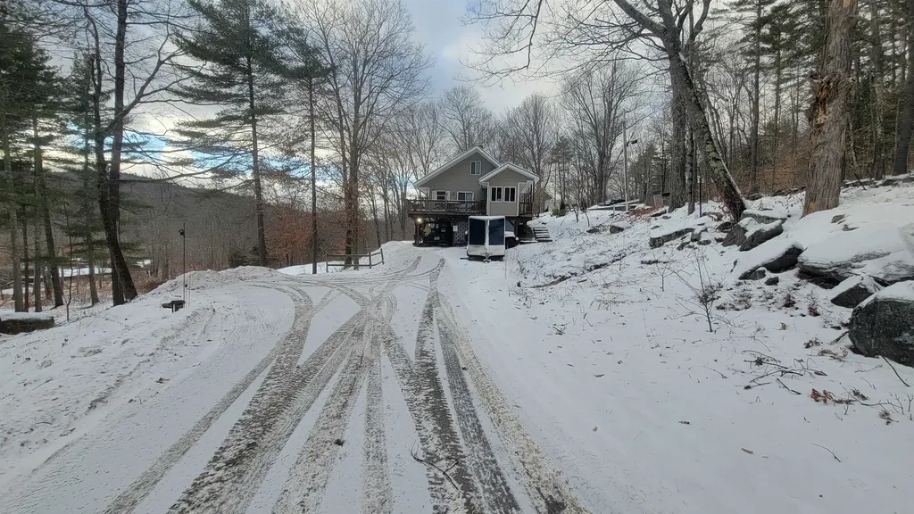 183 Breezy Hill Road Bradford NH 03221