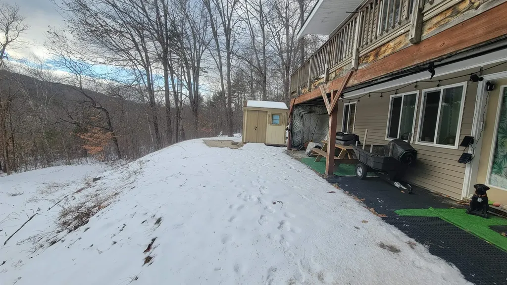 183 Breezy Hill Road Bradford NH 03221