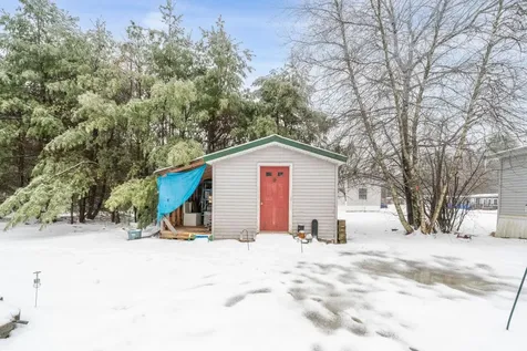 86 Martin Road Deering NH 03244