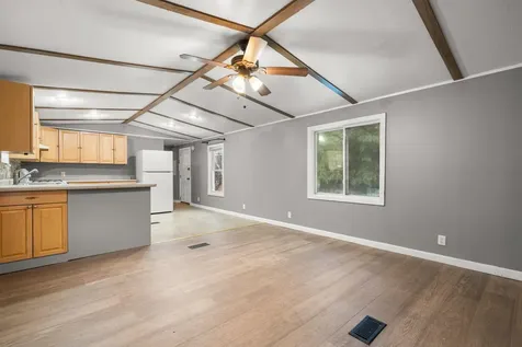 86 Martin Road Deering NH 03244