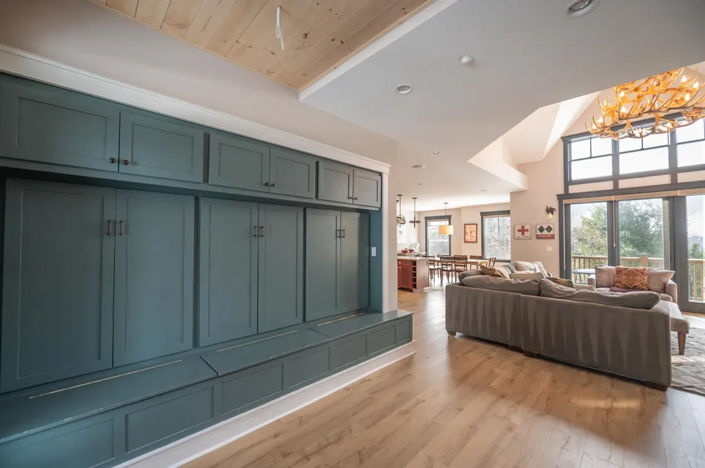 15B Boulder Ridge Drive Dover VT 05356