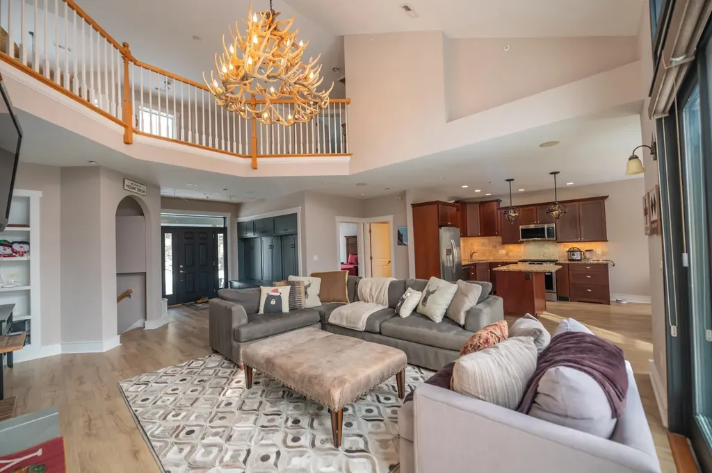 15B Boulder Ridge Drive Dover VT 05356