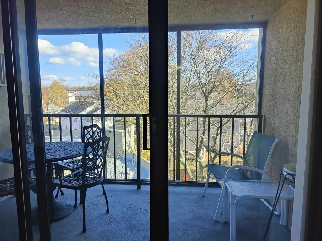 55 River Road Manchester NH 03104