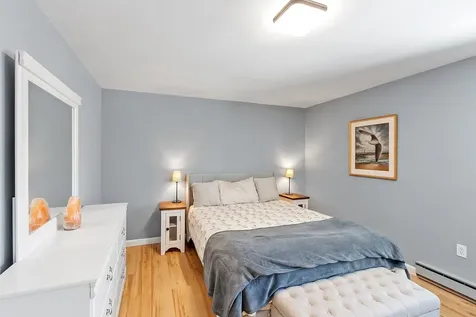 25 Hampton Road Exeter NH 03833