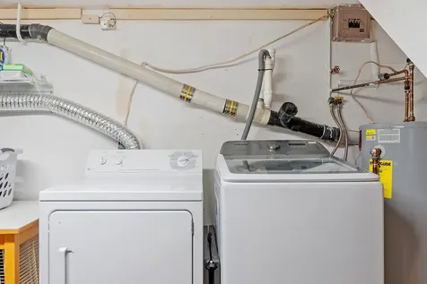 25 Hampton Road Exeter NH 03833