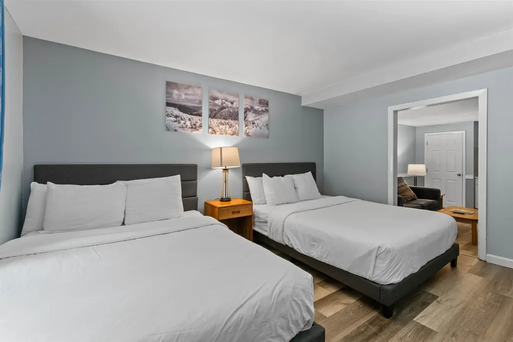 2955 White Mountain Highway Conway NH 03860