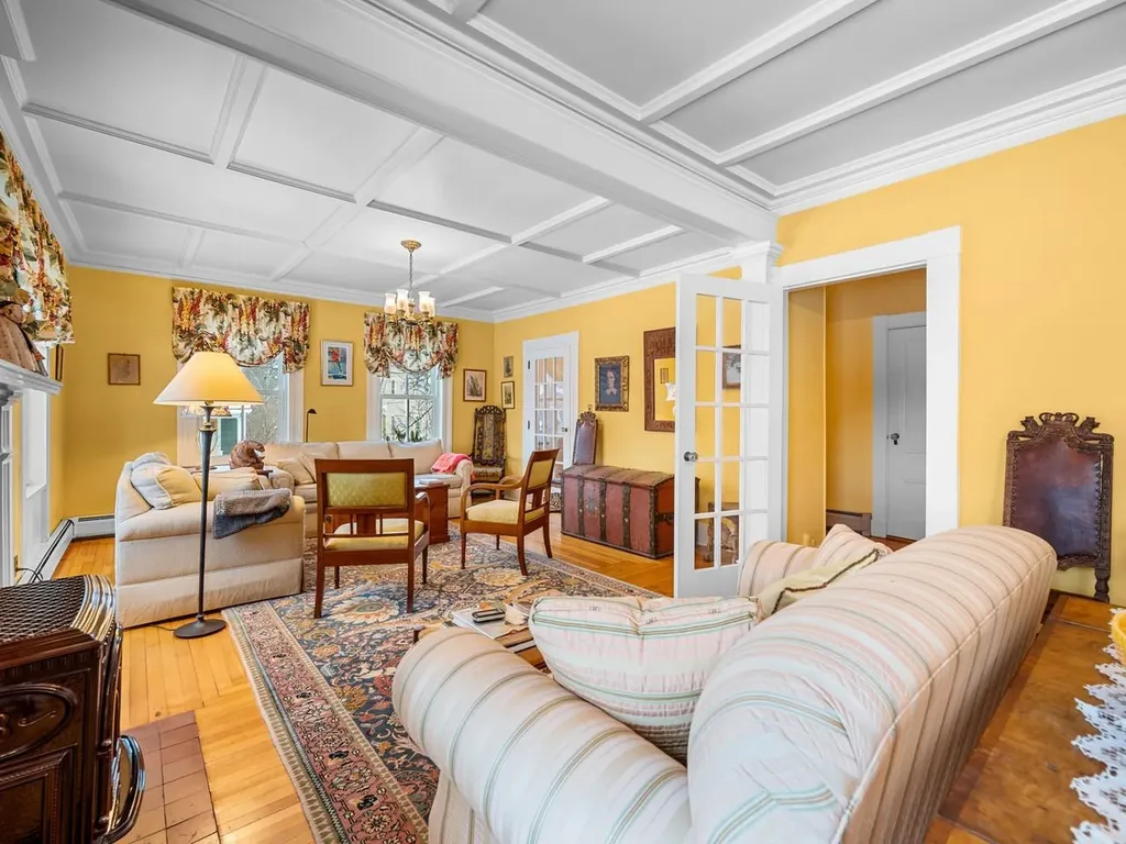 27 Loomis Street Montpelier VT 05602