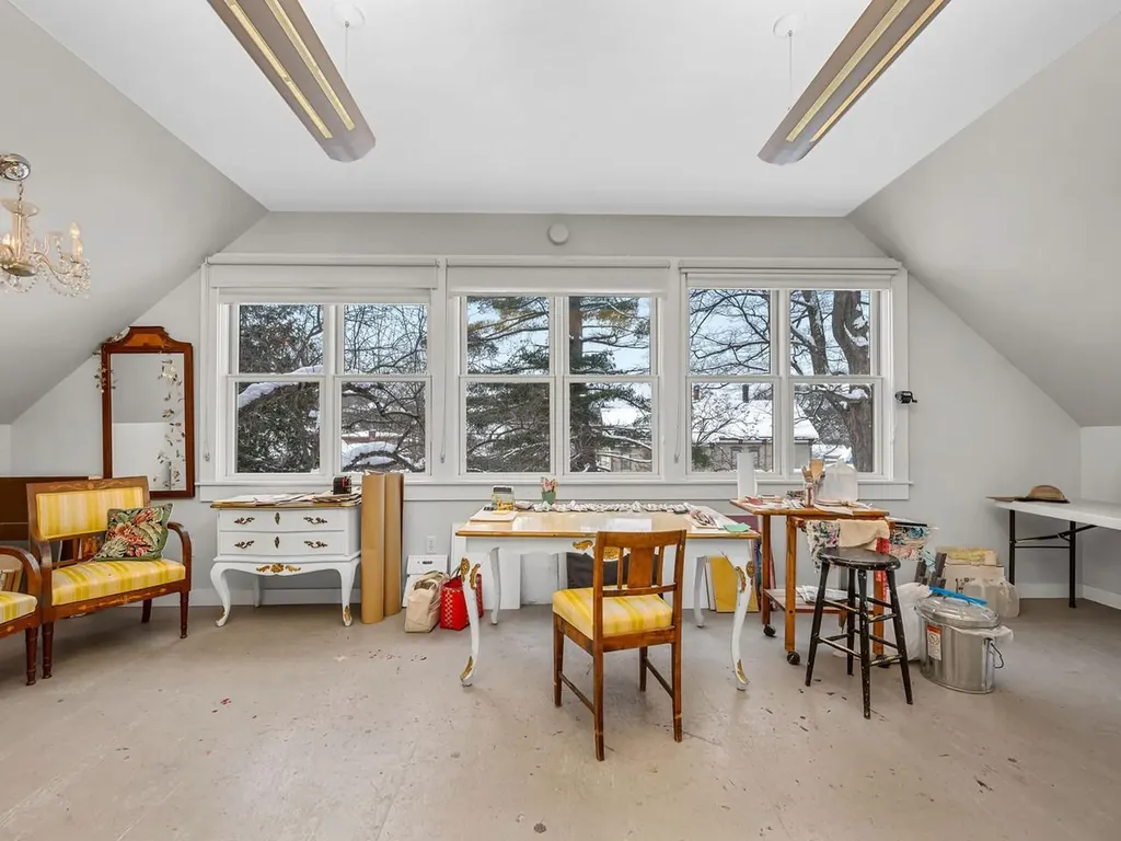 27 Loomis Street Montpelier VT 05602