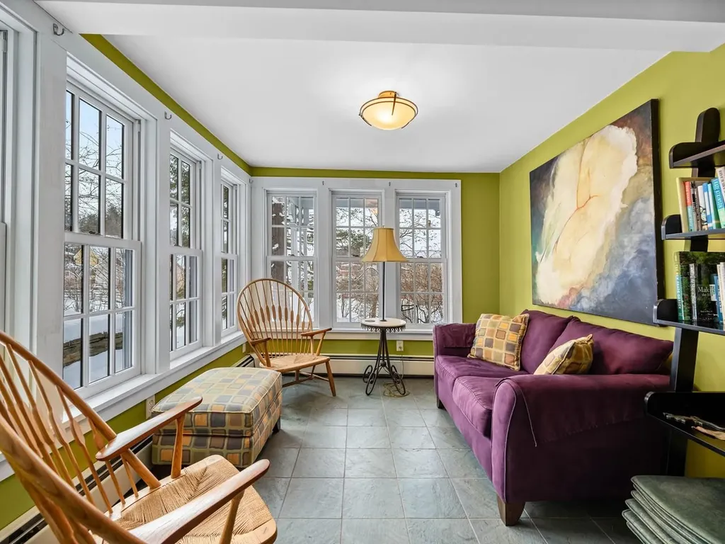 27 Loomis Street Montpelier VT 05602