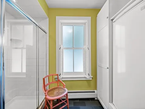 27 Loomis Street Montpelier VT 05602