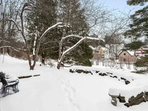 27 Loomis Street Montpelier VT 05602