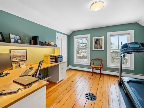 27 Loomis Street Montpelier VT 05602