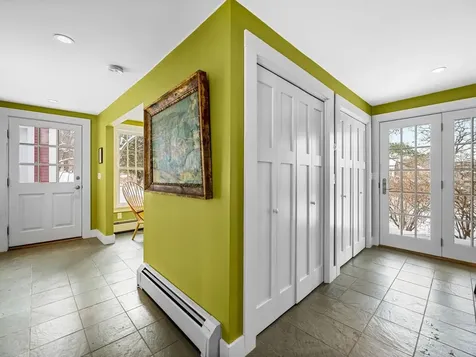 27 Loomis Street Montpelier VT 05602