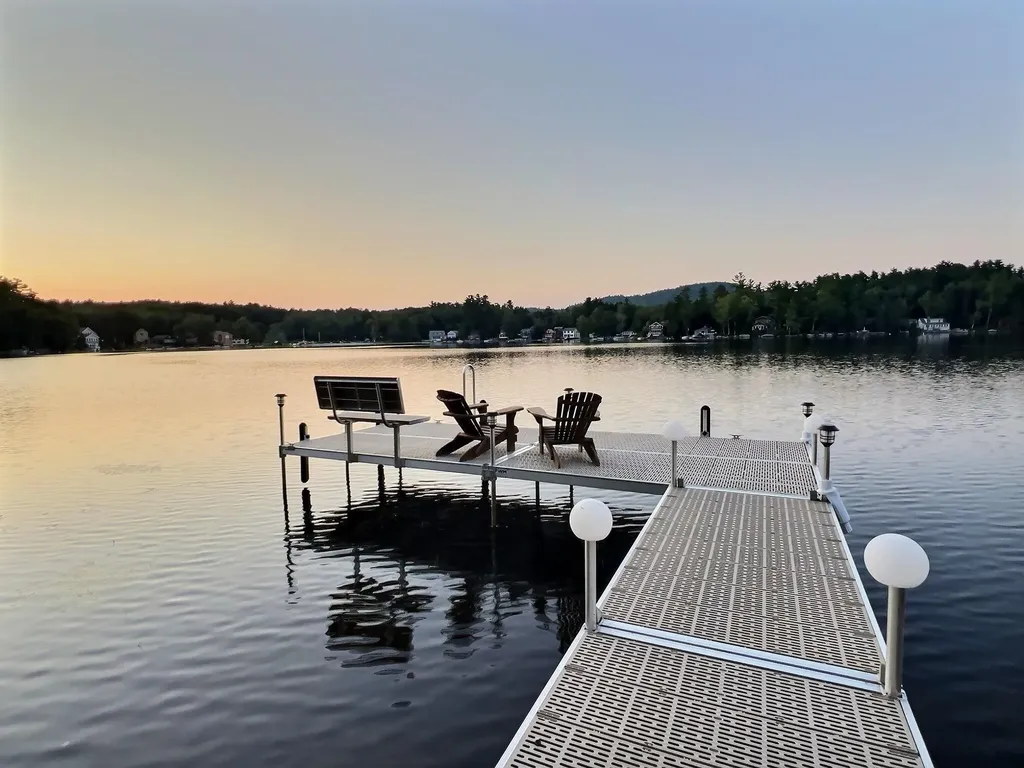 16 Sunnyside Terrace Sunapee NH 03782