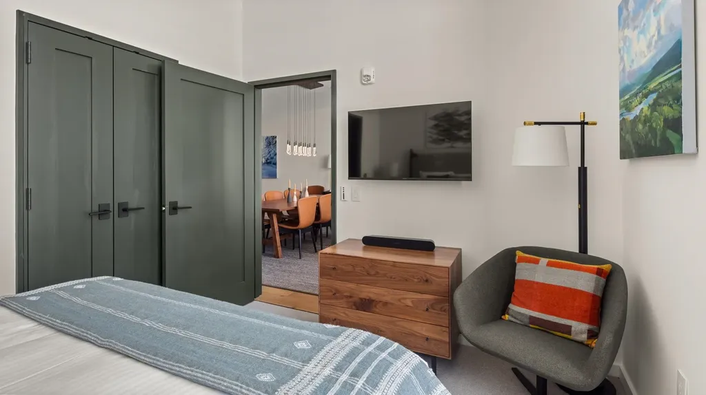 69 Hourglass Drive Stowe VT 05672