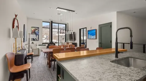 69 Hourglass Drive Stowe VT 05672