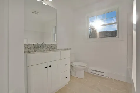 2 Cape Coral Way Rochester NH 03867