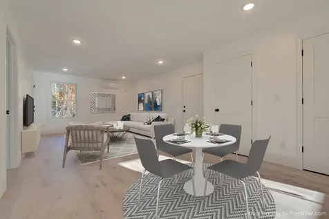 2 Cape Coral Way Rochester NH 03867