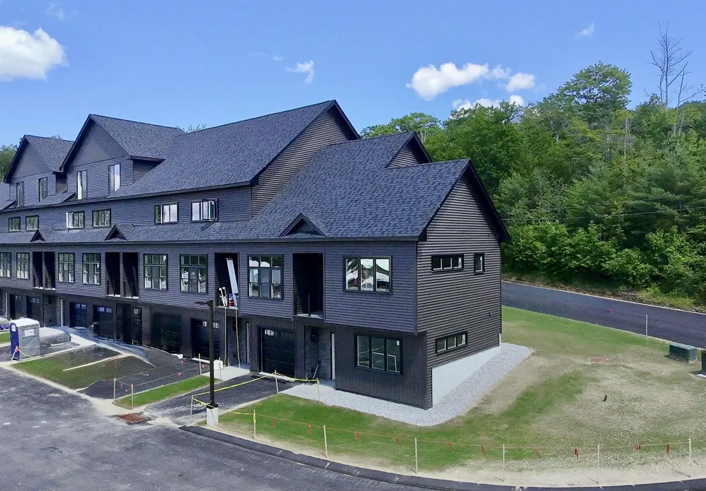 Unit 41 Stonewall Corners Way Laconia NH 03246