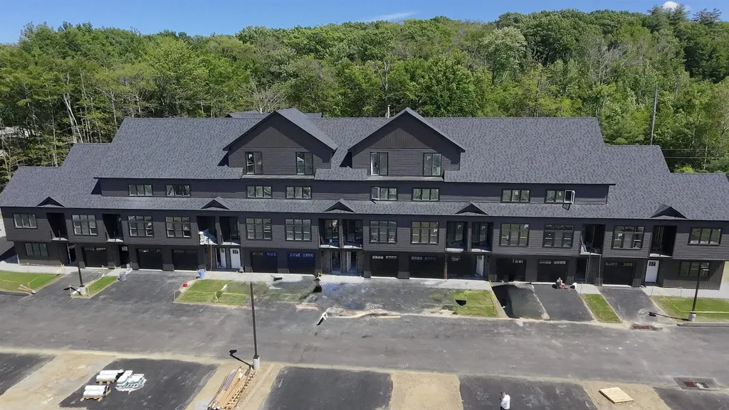 Unit 41 Stonewall Corners Way Laconia NH 03246