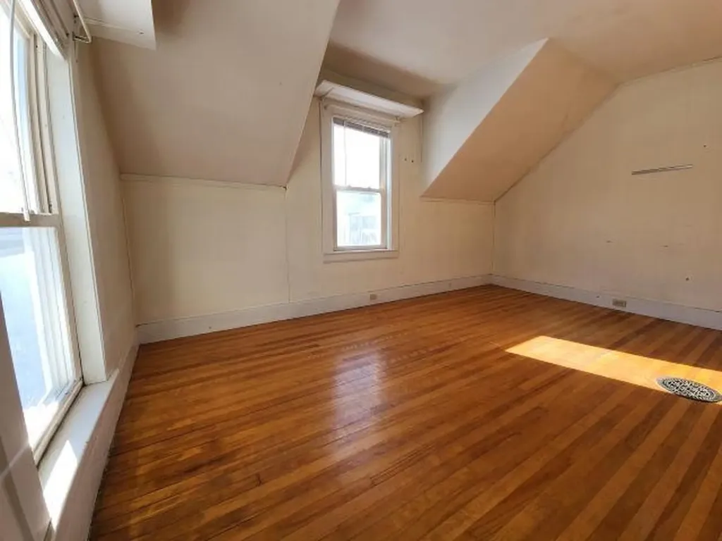 24 Jewel Street Gorham NH 03581