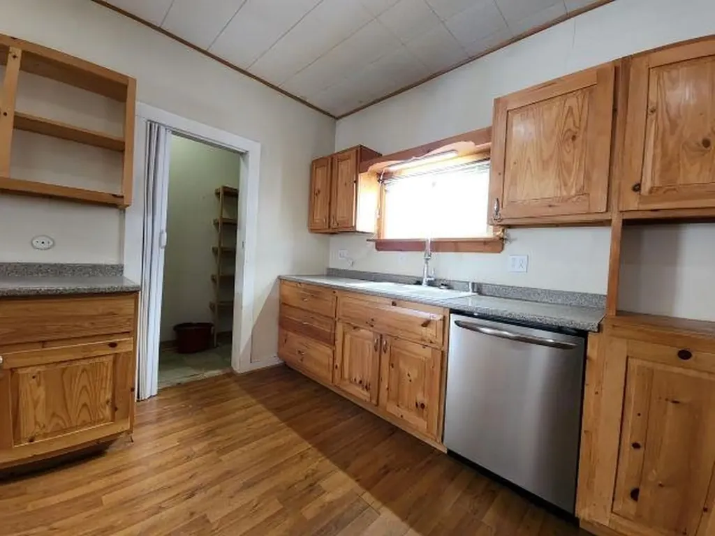 24 Jewel Street Gorham NH 03581